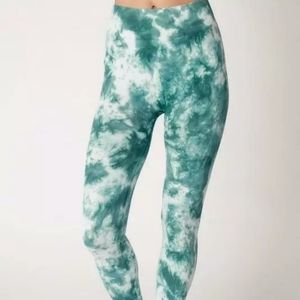 Nikibiki Tie-Dye Leggings*NWT*